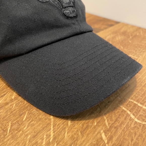 Chicago Bulls 47 NBA Hat Black Embroidered Logo Adjustable – LIKE NEW - Picture 11 of 15